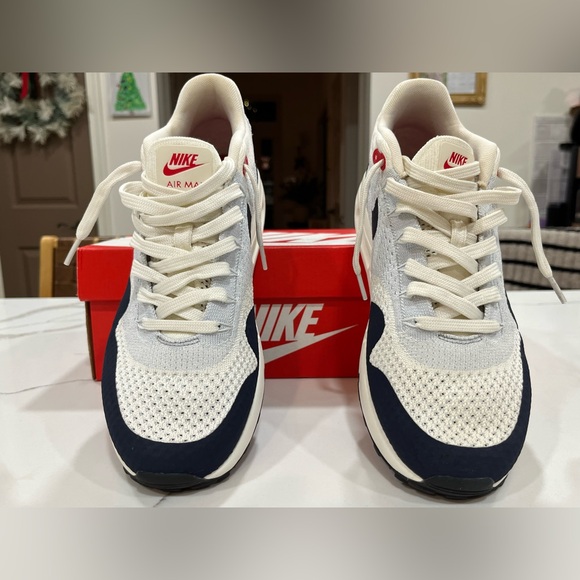 BRAND NEW!! Nike Air Max 1 Ultra 2.0 Flyknit!! - Picture 11 of 12